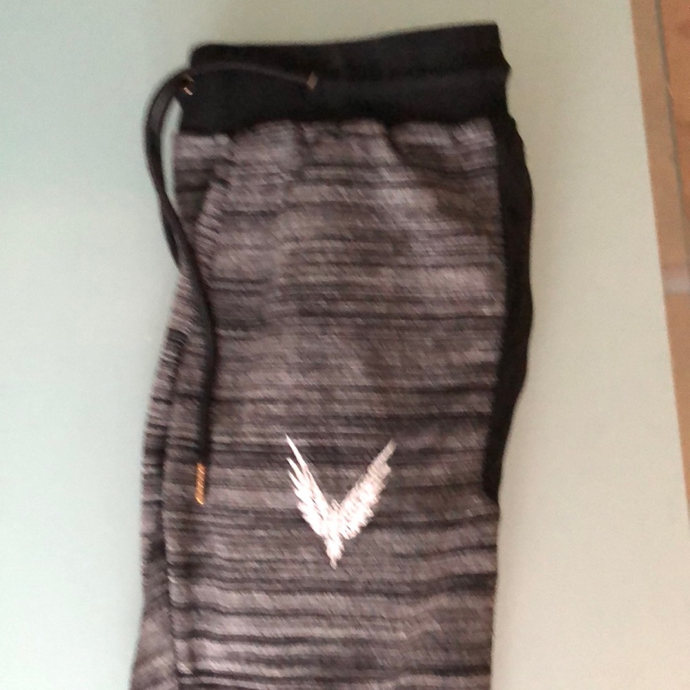 Maverick by Logan Paul men’s joggers